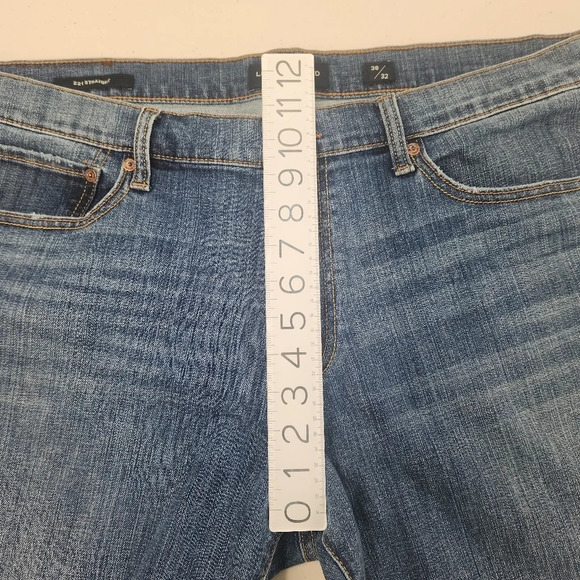 Lucky Brand Men's Medium Wash 221 Straight Denim Jeans Size 38 - Picture 14 of 14